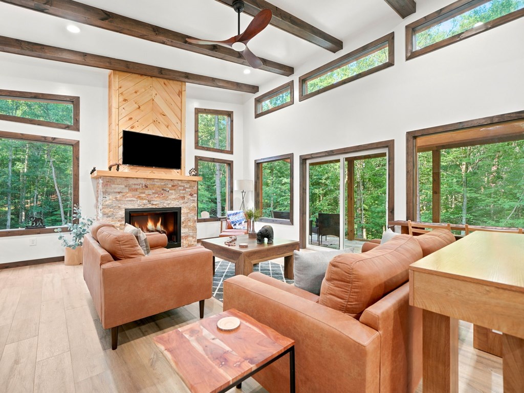 202 Jonquil Lane