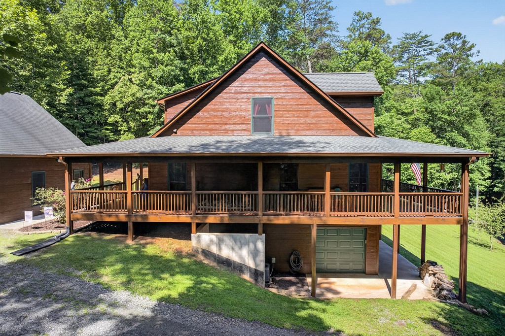 408 Mountain Creek Way