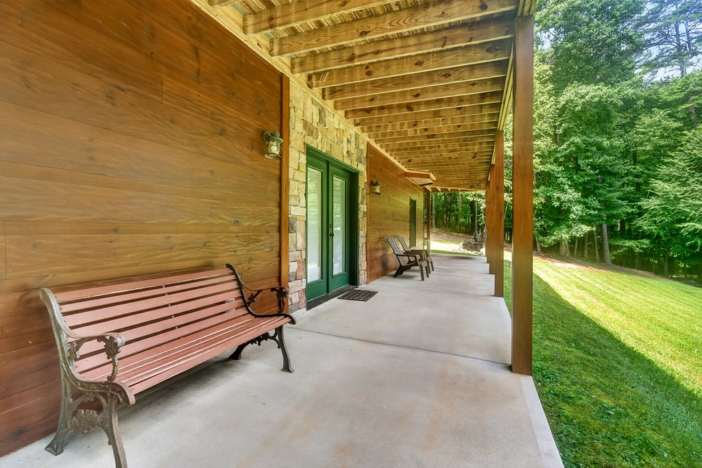 408 Mountain Creek Way