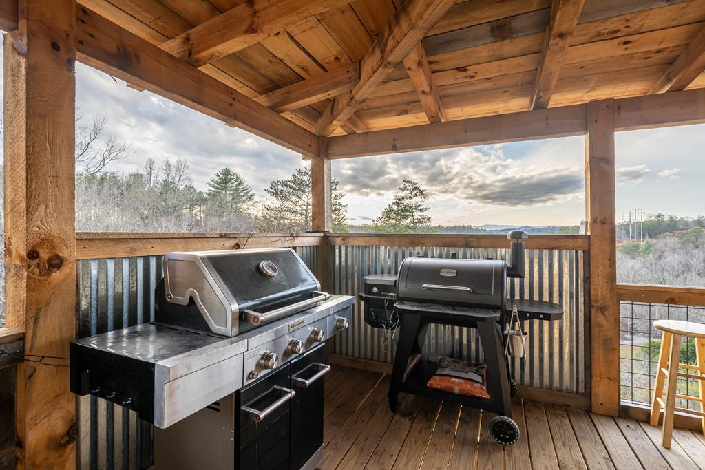 153 Riverview Circle