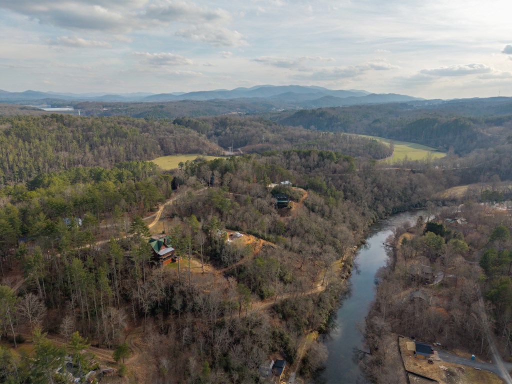 153 Riverview Circle