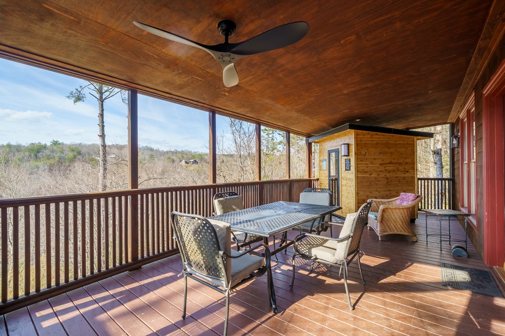 153 Riverview Circle