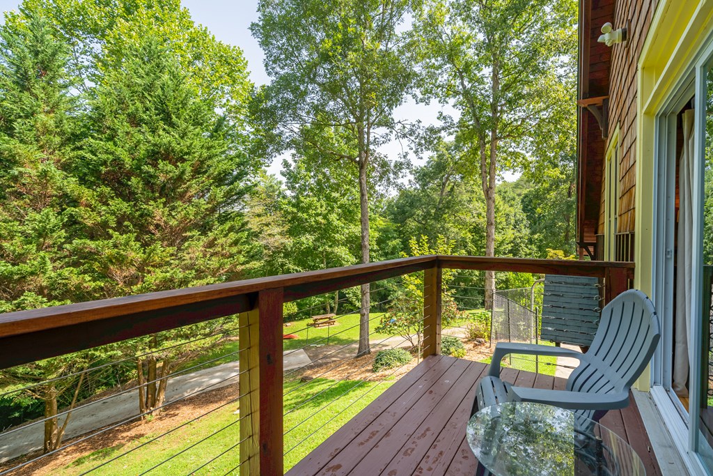 153 Riverview Circle
