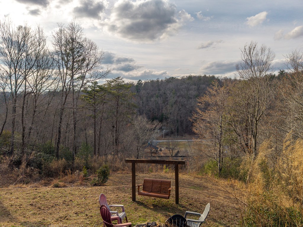 153 Riverview Circle