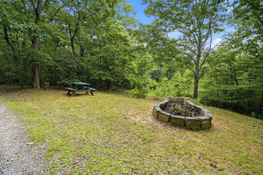714 Clearview Drive