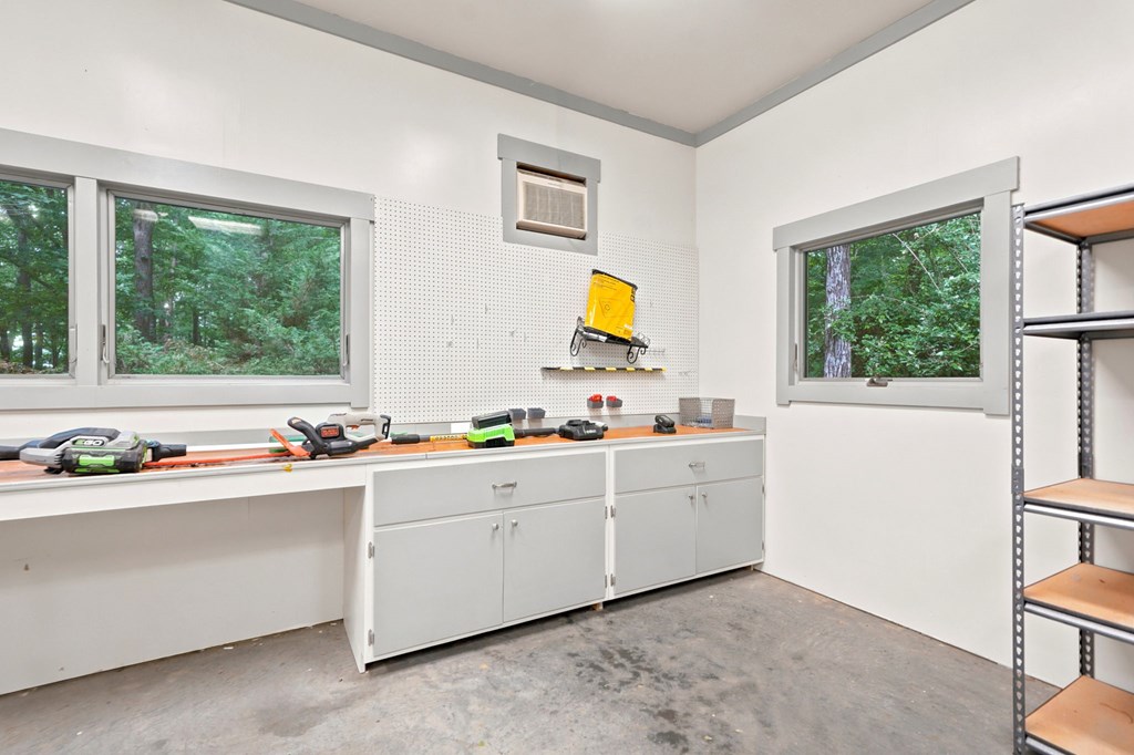 714 Clearview Drive
