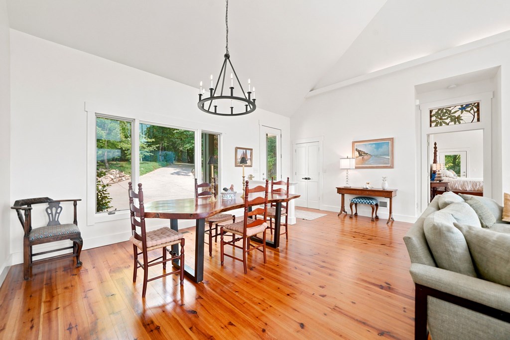 714 Clearview Drive