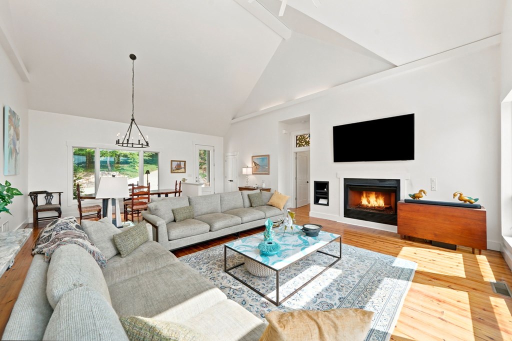 714 Clearview Drive