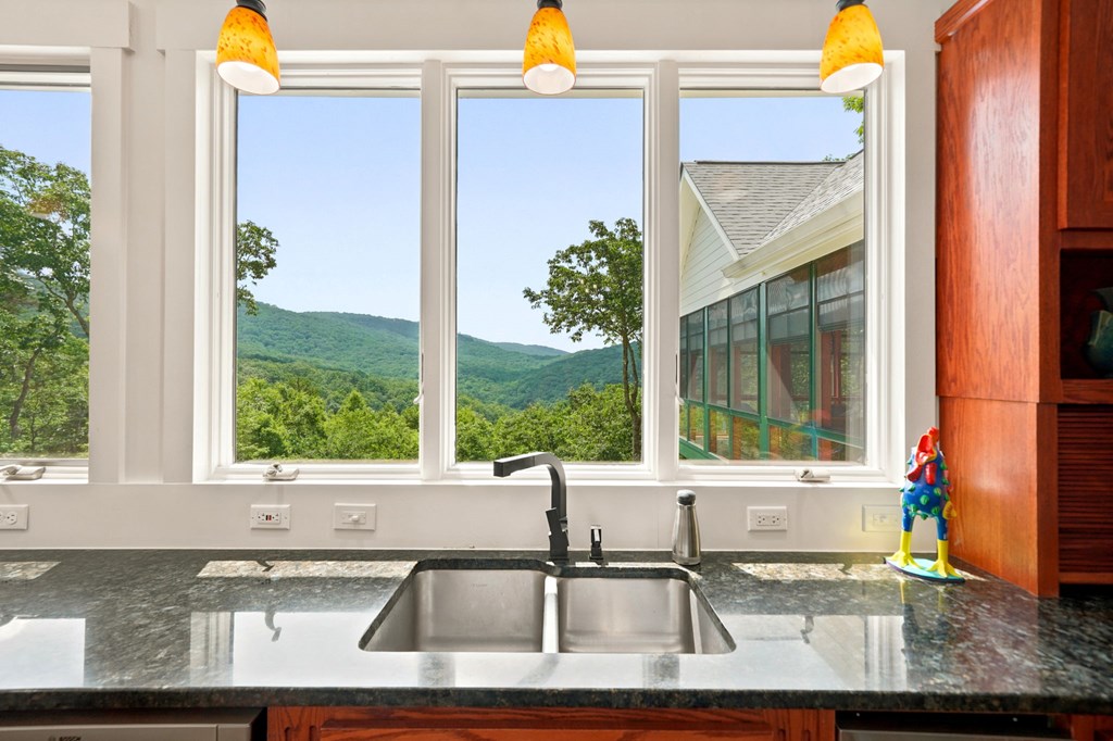 714 Clearview Drive