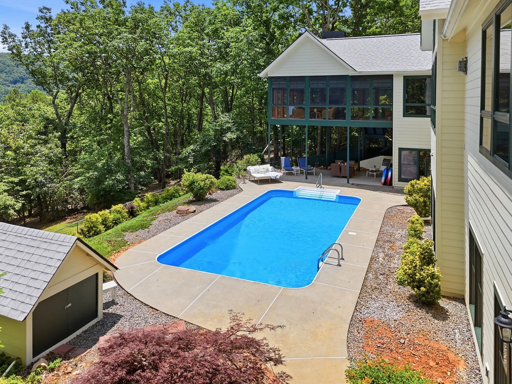 714 Clearview Drive