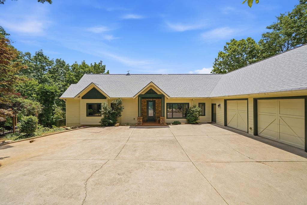 714 Clearview Drive