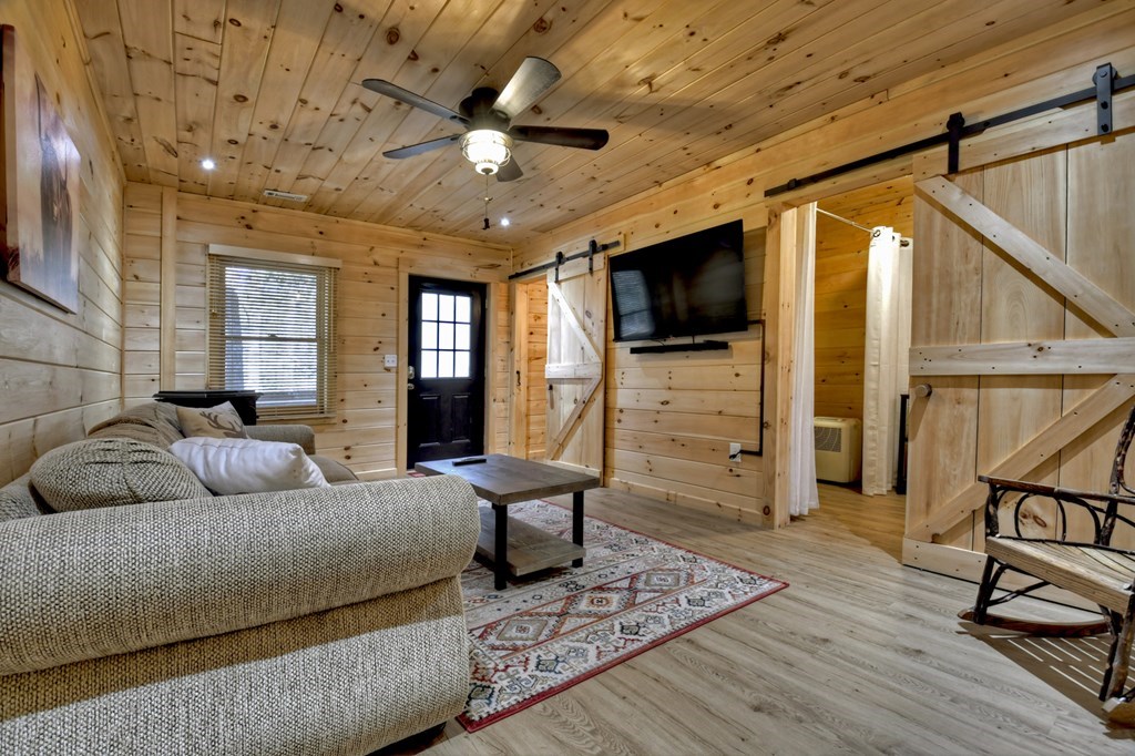 1480 Hidden Lake Drive