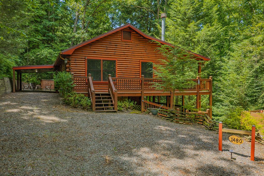 1480 Hidden Lake Drive