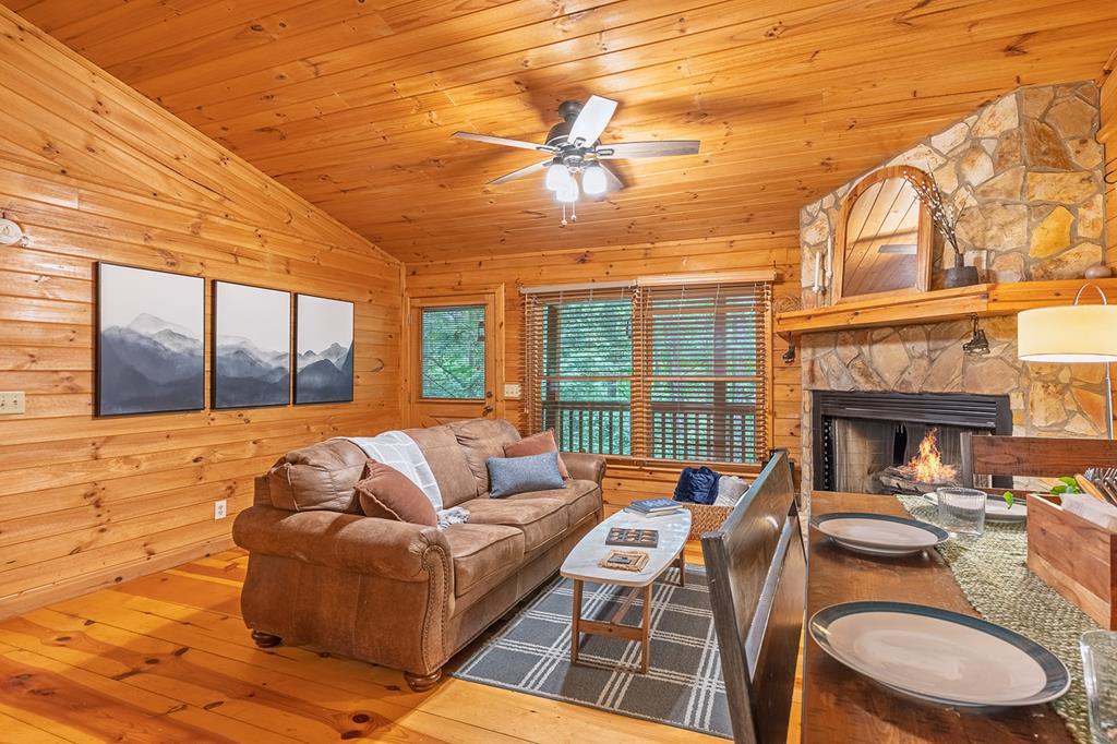 1480 Hidden Lake Drive