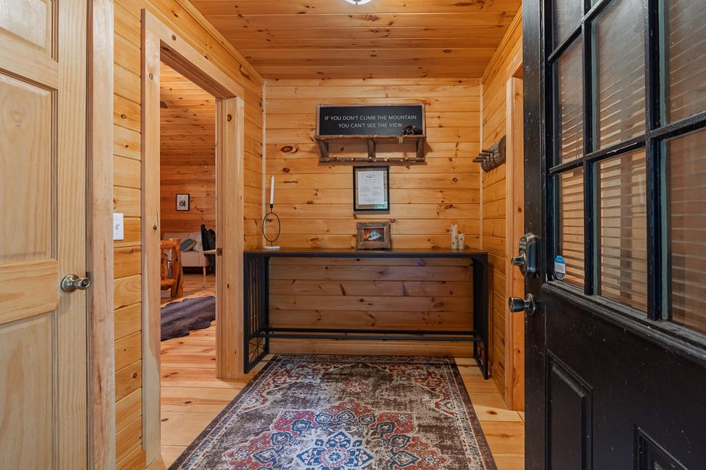 1480 Hidden Lake Drive