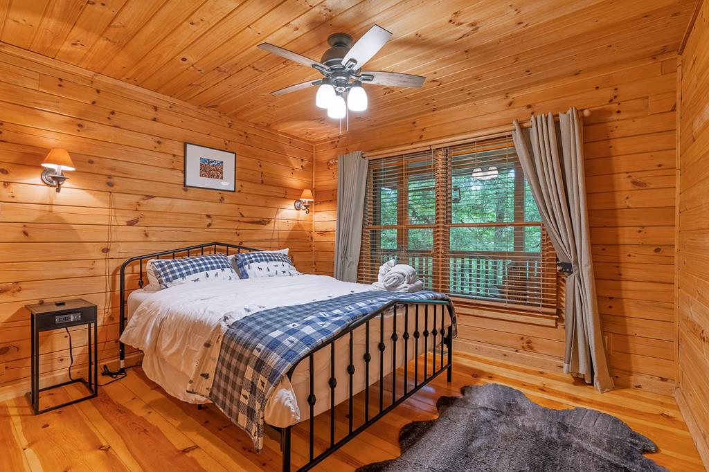 1480 Hidden Lake Drive