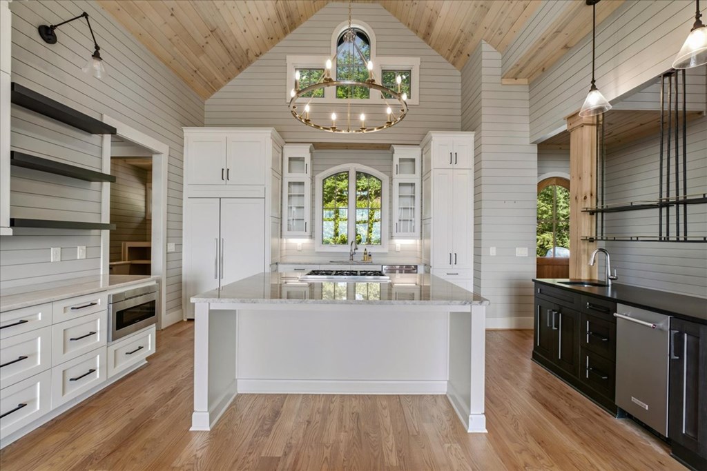 207 Utana Bluffs Trail