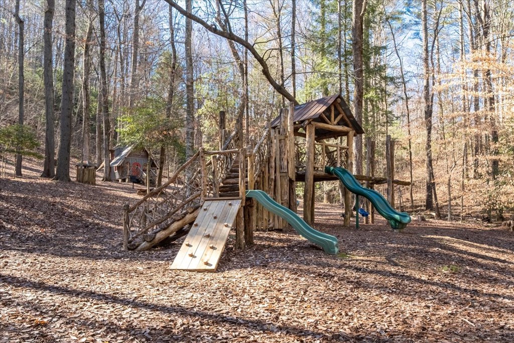 207 Utana Bluffs Trail