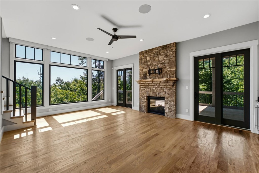 207 Utana Bluffs Trail