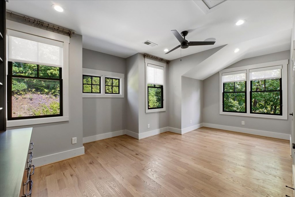207 Utana Bluffs Trail