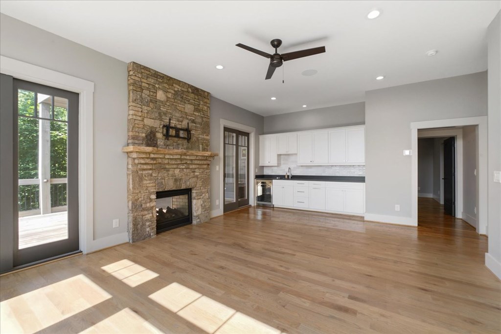 207 Utana Bluffs Trail