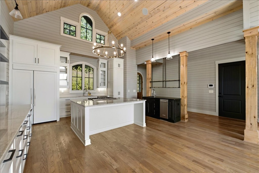 207 Utana Bluffs Trail