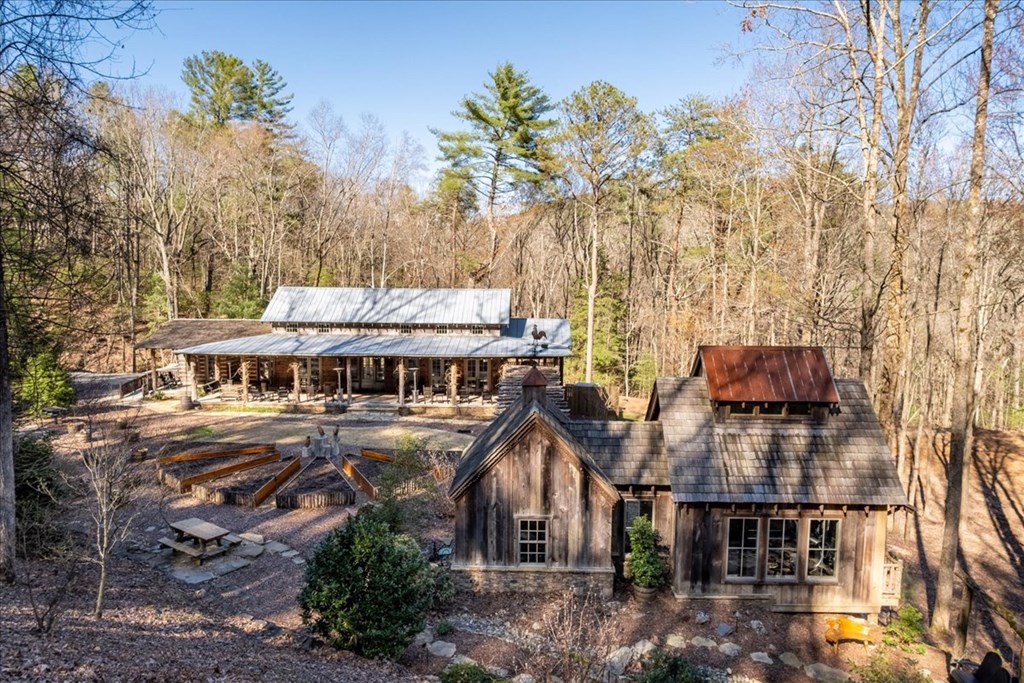 207 Utana Bluffs Trail
