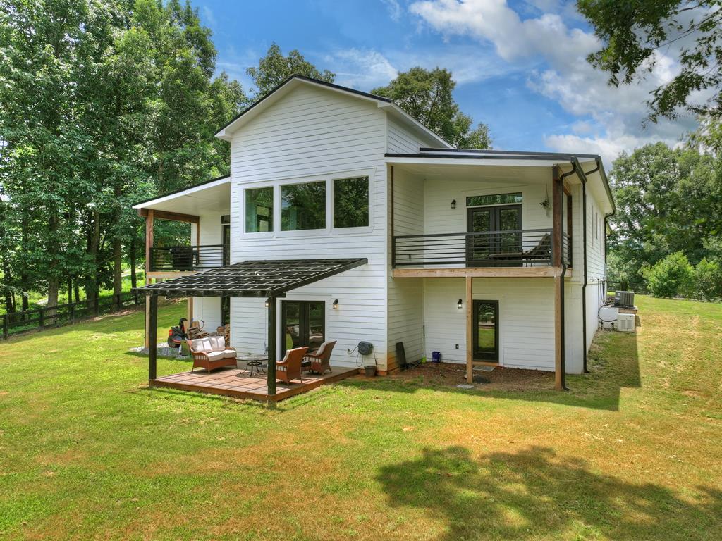 2086 Burnt Mountain Road