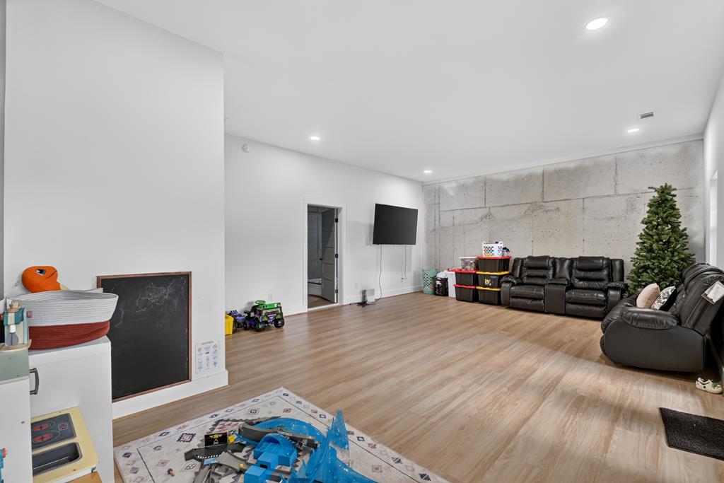 2086 Burnt Mountain Road