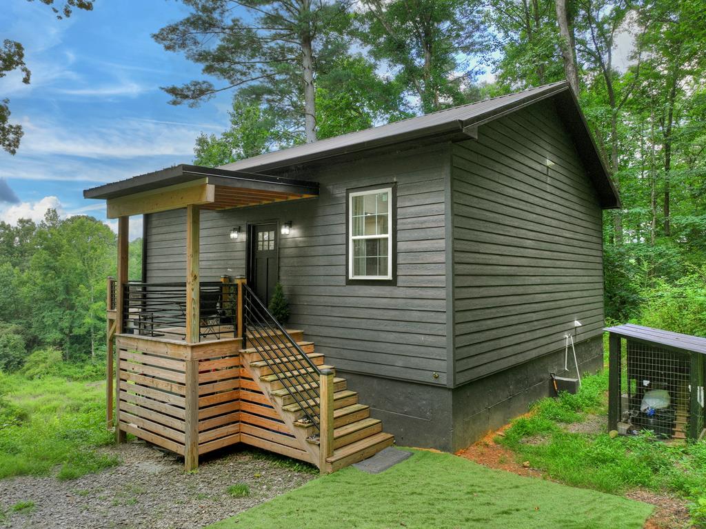 2086 Burnt Mountain Road