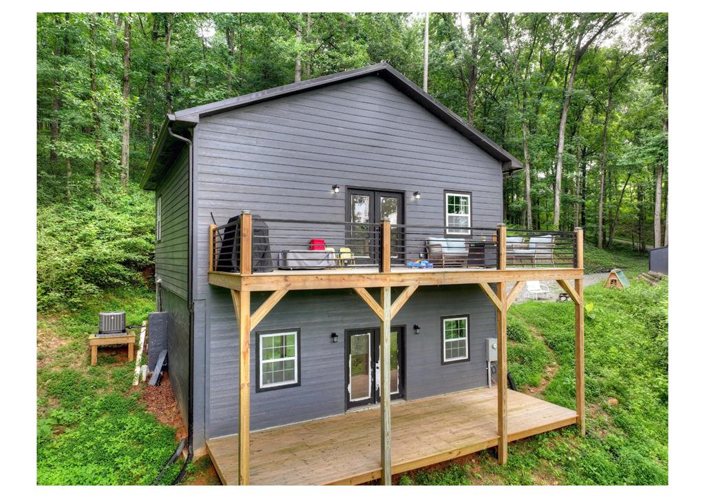 2086 Burnt Mountain Road