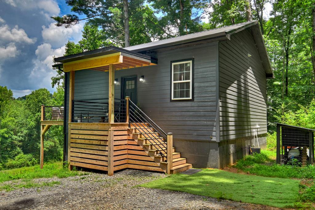 2086 Burnt Mountain Road