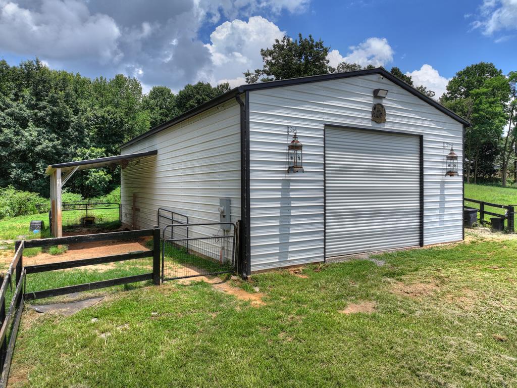 2086 Burnt Mountain Road