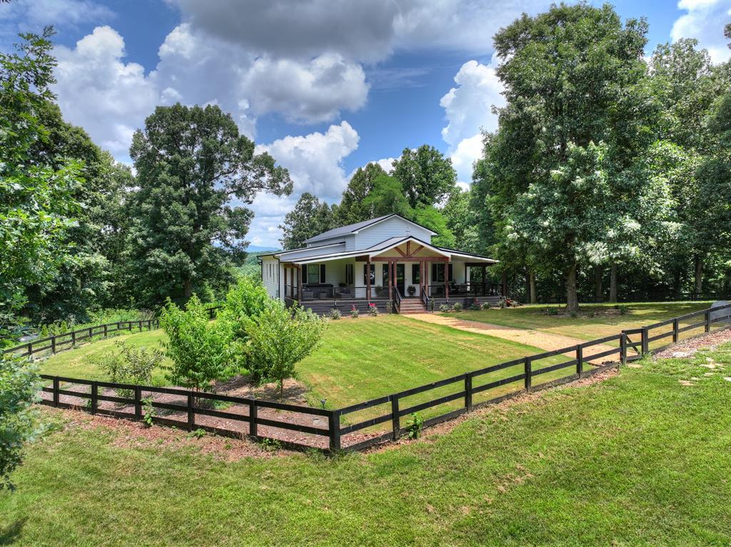 2086 Burnt Mountain Road