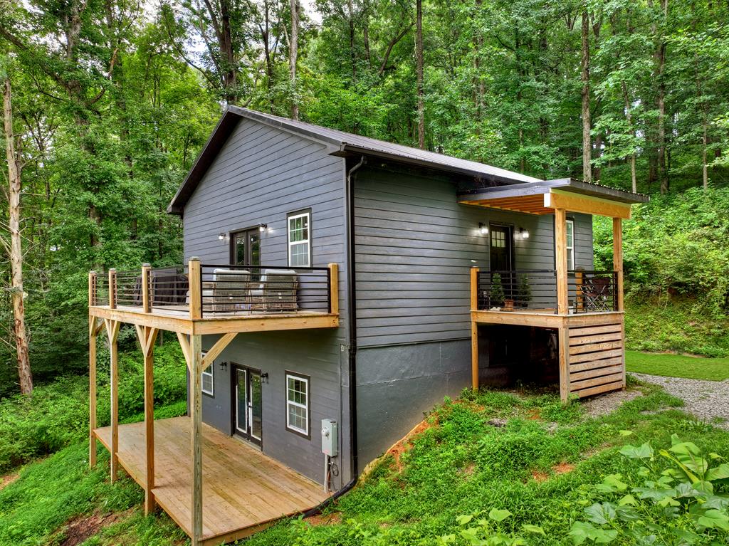 2086 Burnt Mountain Road
