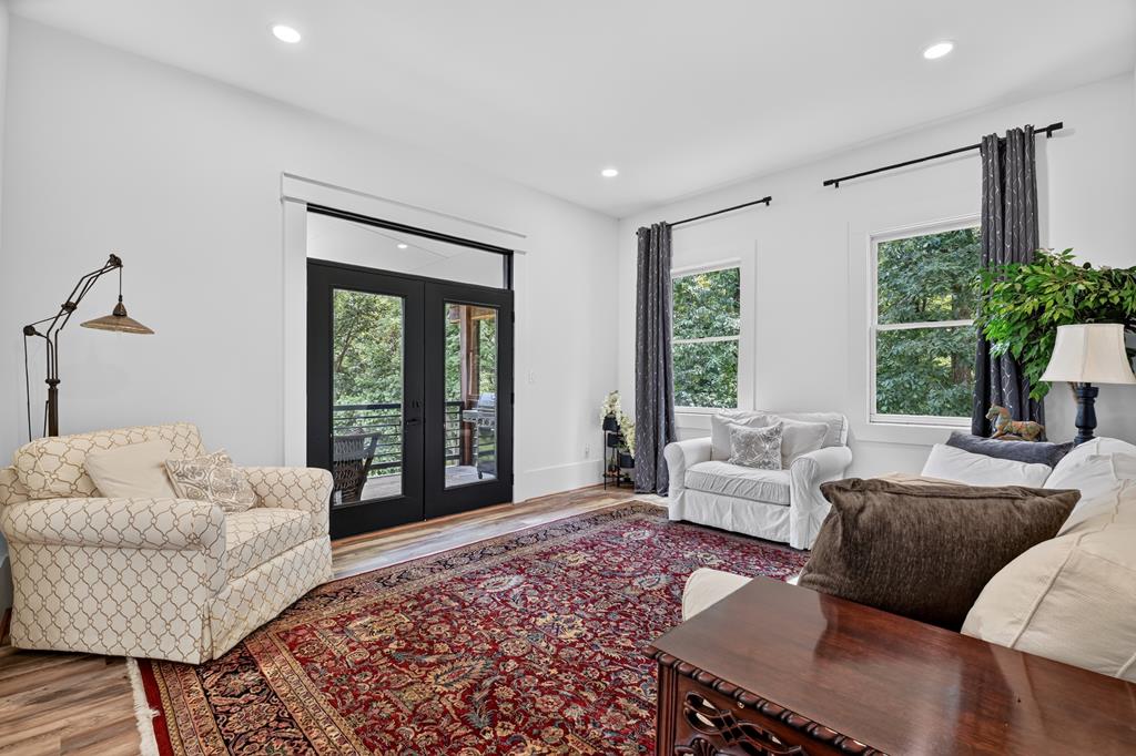 2086 Burnt Mountain Road