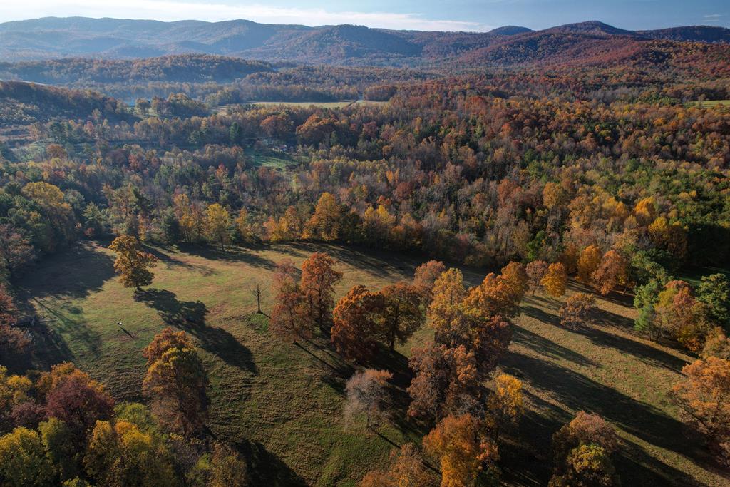 2086 Burnt Mountain Road