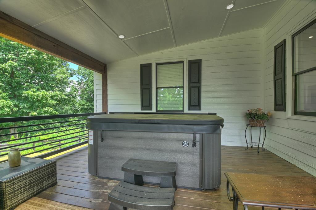 2086 Burnt Mountain Road