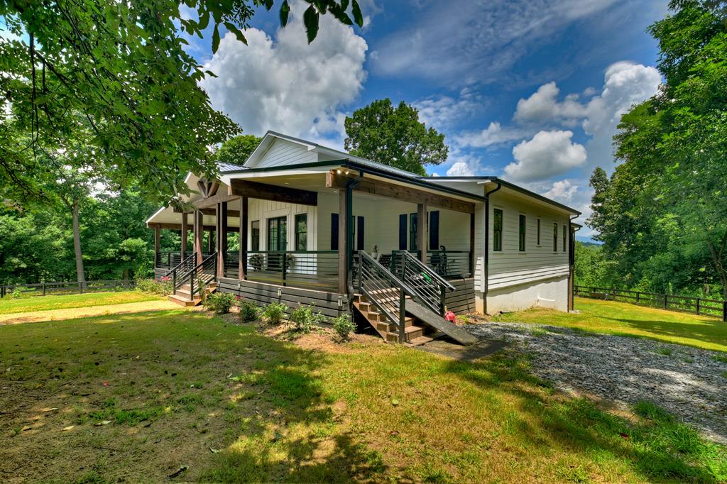2086 Burnt Mountain Road