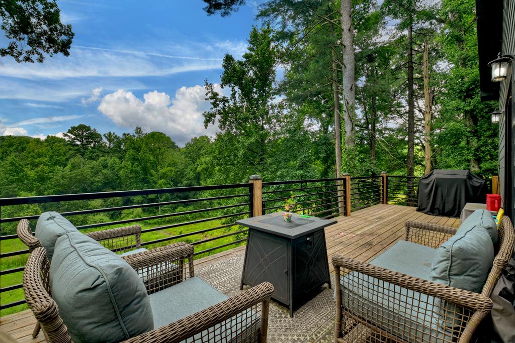 2086 Burnt Mountain Road