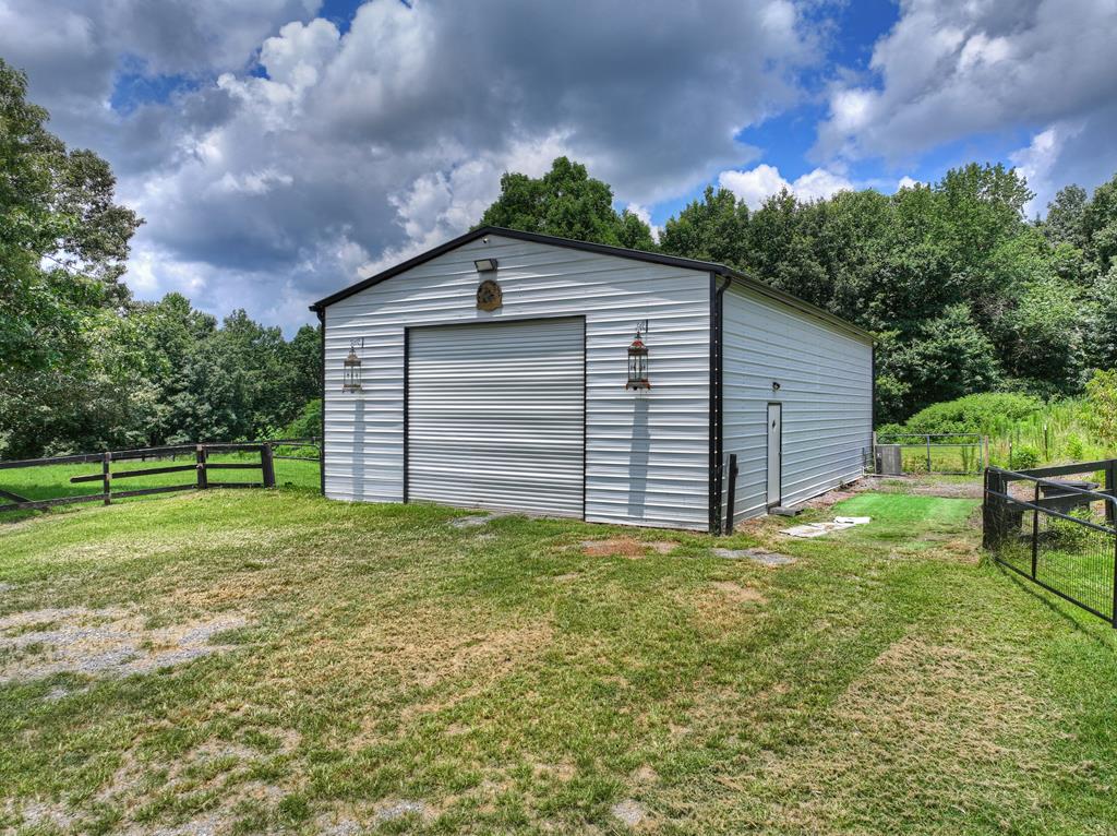 2086 Burnt Mountain Road
