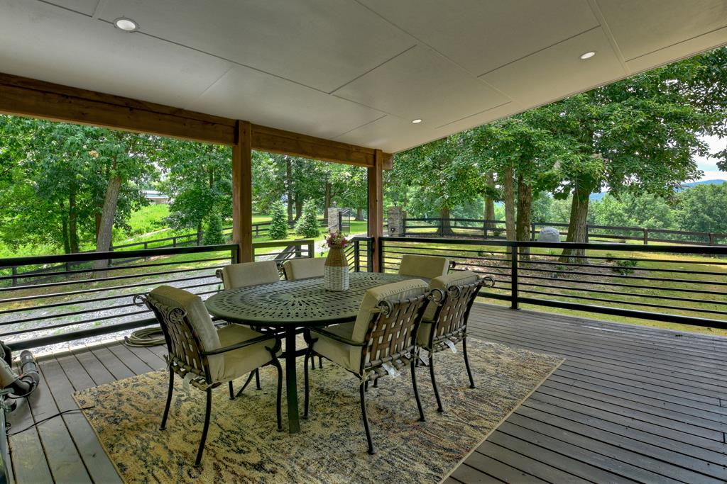 2086 Burnt Mountain Road