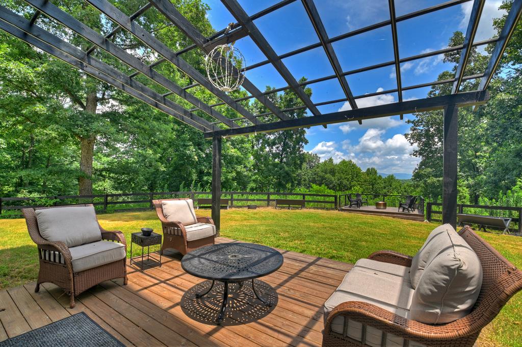 2086 Burnt Mountain Road