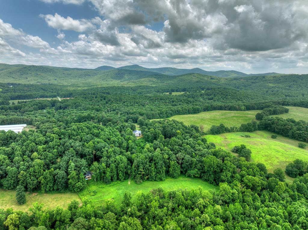 2086 Burnt Mountain Road