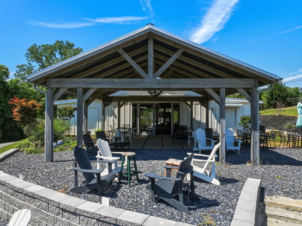 2317 Hwy 382
