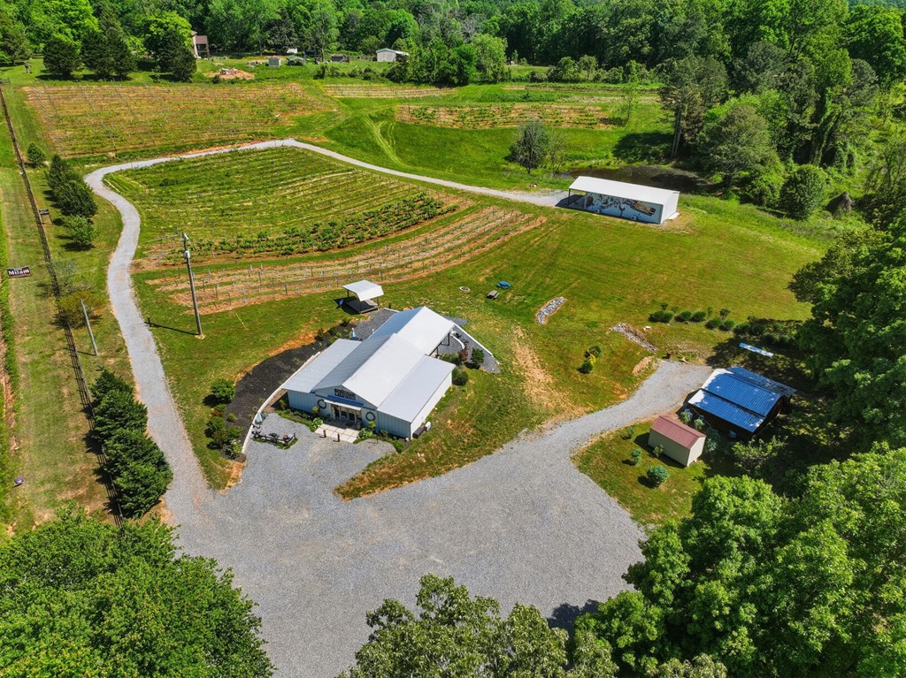 2317 Hwy 382