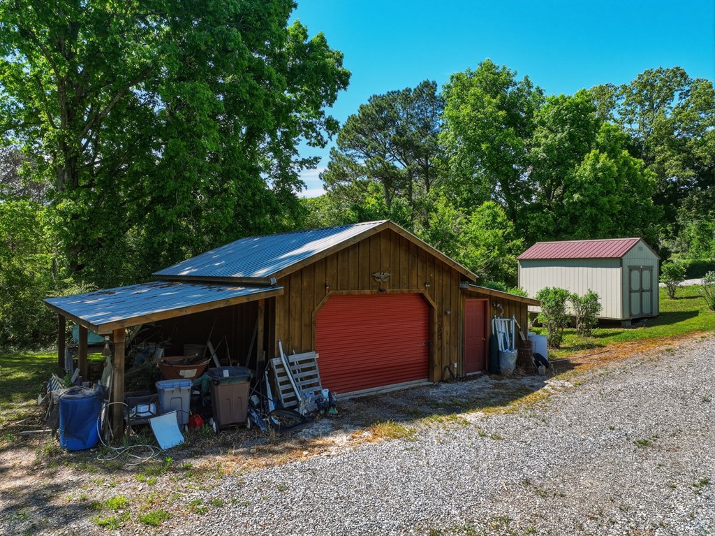 2317 Hwy 382