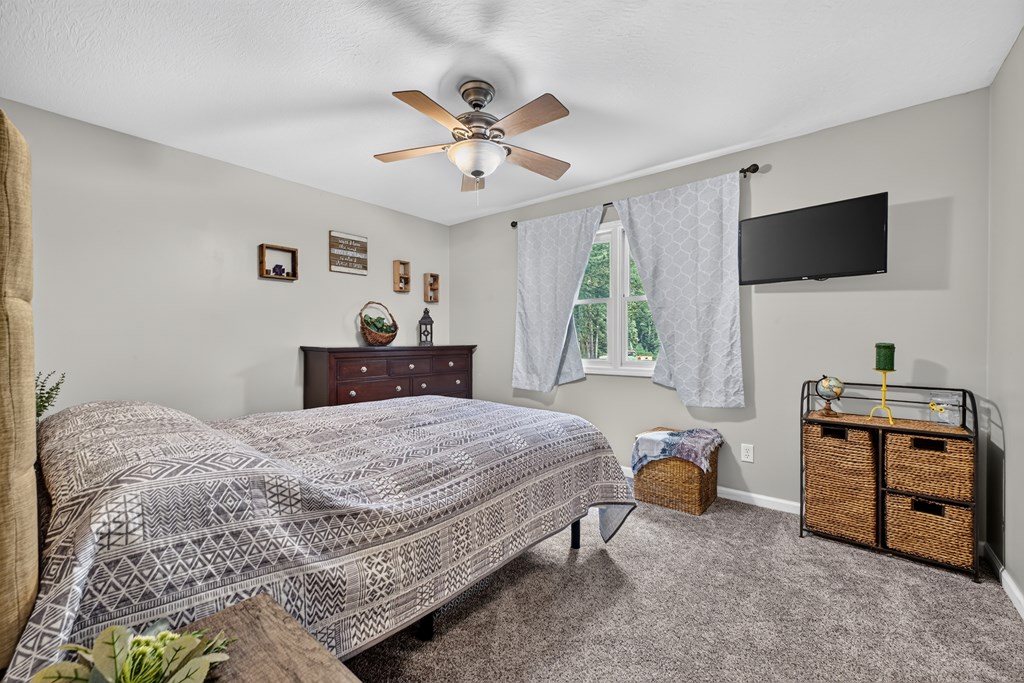 199 Hillsdale Drive