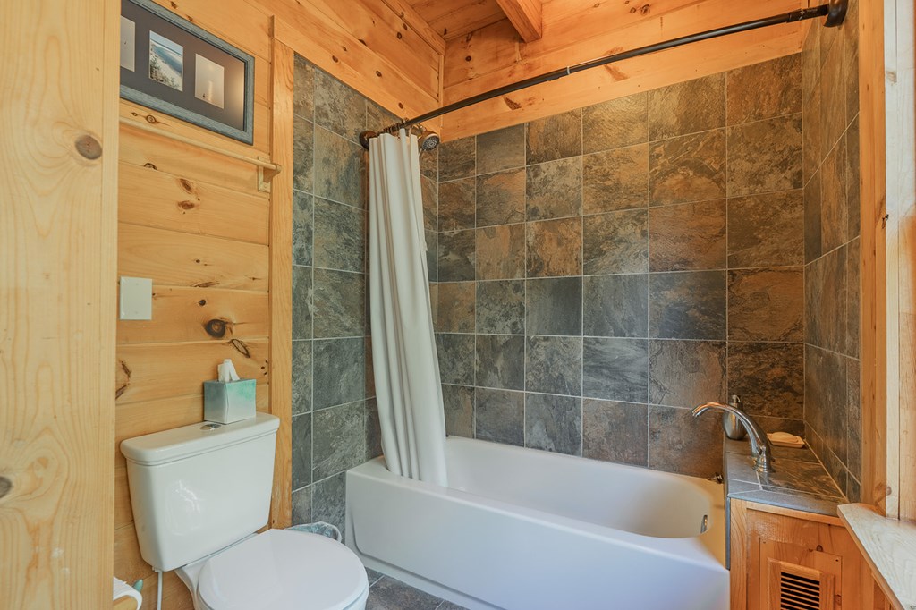 196 Creek Camp Road