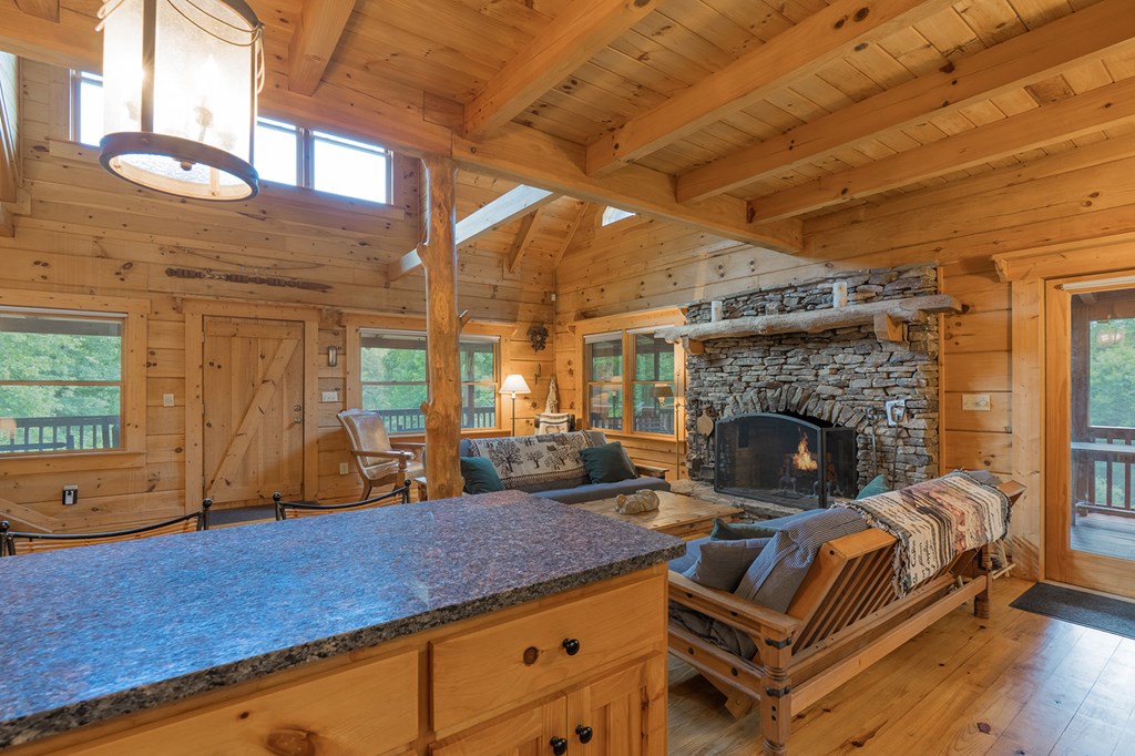 196 Creek Camp Road
